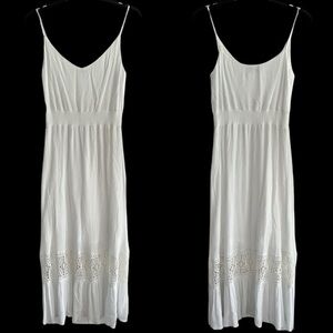 adL White Maxi Dress Size XS Boho Crochet V Neck Adjustable Straps Festival